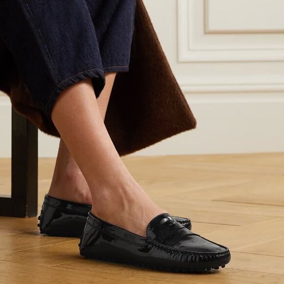 TOD'S | US 10/IT 40 | Women's Brown City Gommino Patent-Leather Driving Loafers - Picture 1 of 8